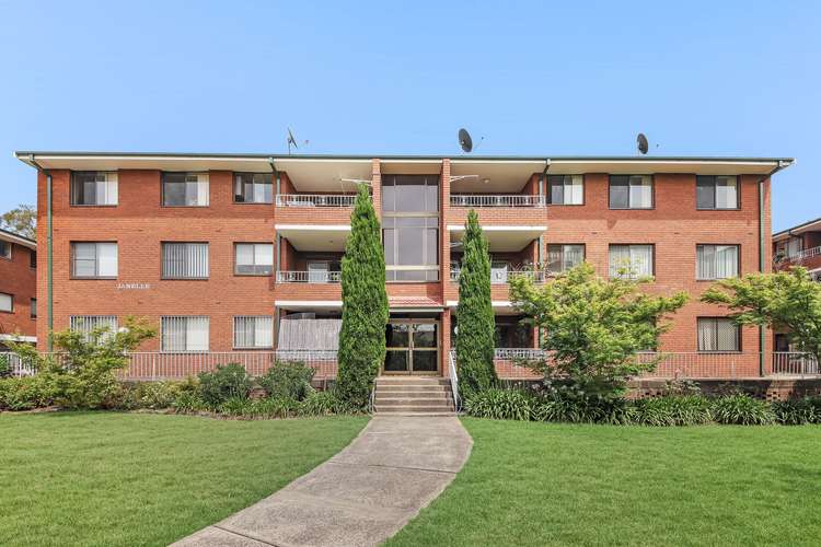 Main view of Homely unit listing, 16/14-16 Hixson Street, Bankstown NSW 2200