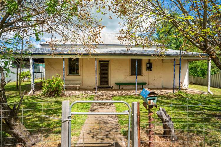 5 Herman Street, Walla Walla NSW 2659