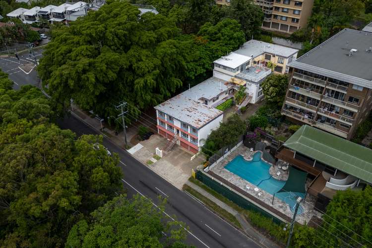 5/75 Sir Fred Schonell Drive, St Lucia QLD 4067