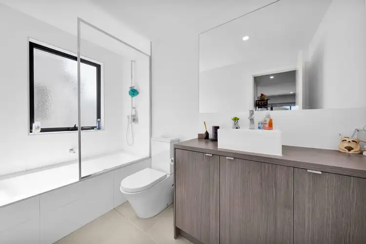 Fifth view of Homely apartment listing, 204 Nada Way, Carrum Downs VIC 3201