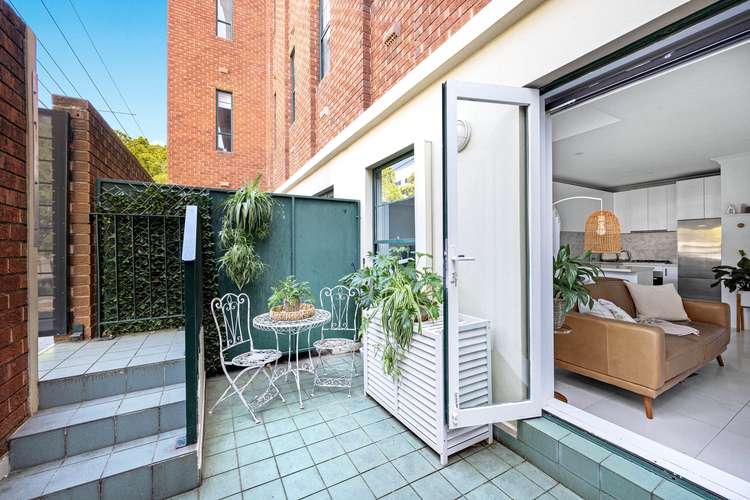 Main view of Homely apartment listing, 11/7-17 Sinclair Street, Wollstonecraft NSW 2065