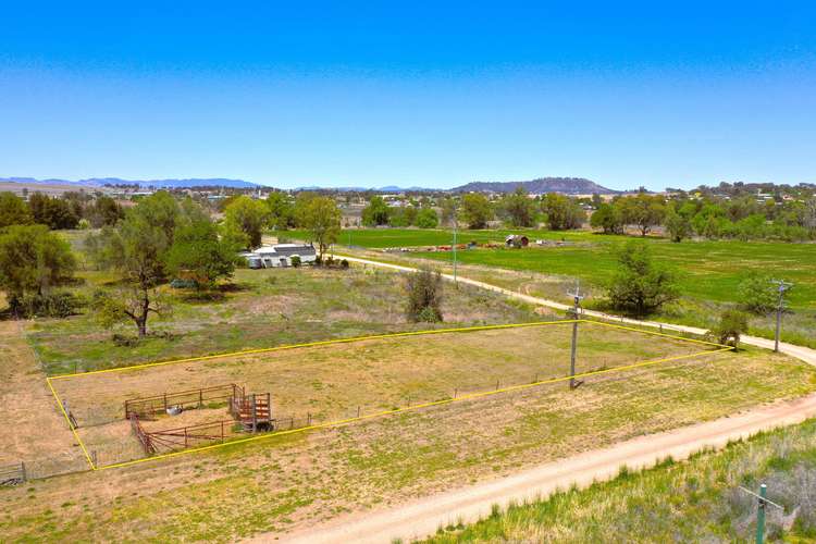 10 Fortune Street, Quirindi NSW 2343