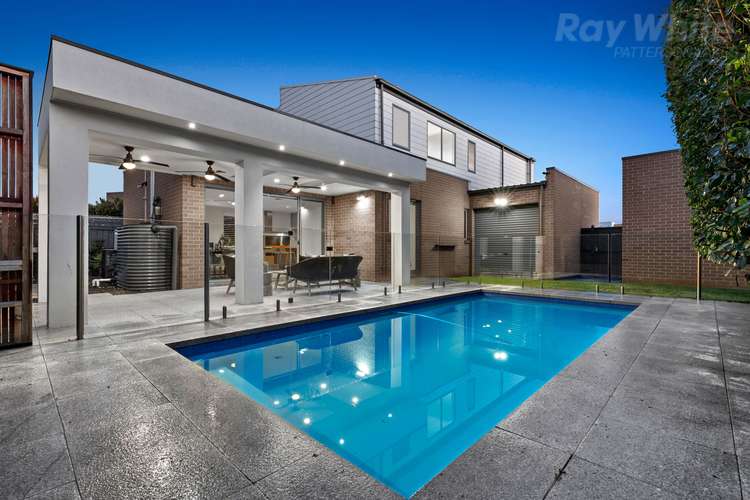 3 Paragon Way, Waterways VIC 3195