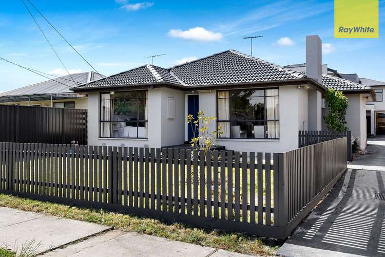 Main view of Homely house listing, 1/92 Conrad Street, St Albans VIC 3021