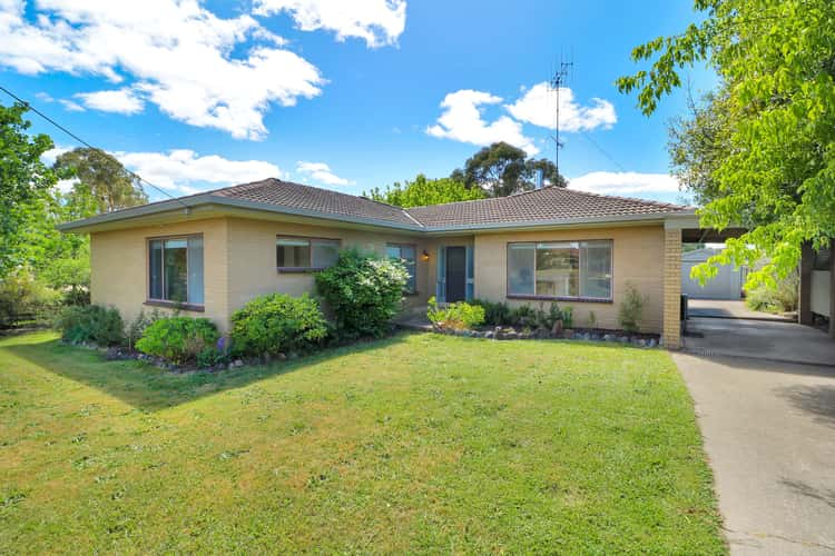 36 Highton Lane, Mansfield VIC 3722