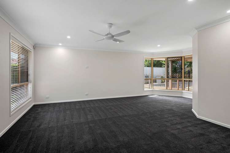 Fourth view of Homely house listing, 1 Glenside Place, Bridgeman Downs QLD 4035