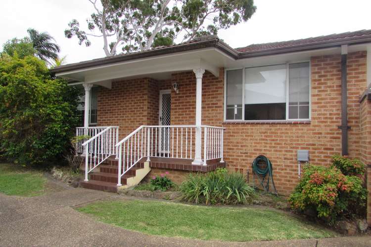 Main view of Homely villa listing, 5/59-61 Inverness Avenue, Penshurst NSW 2222
