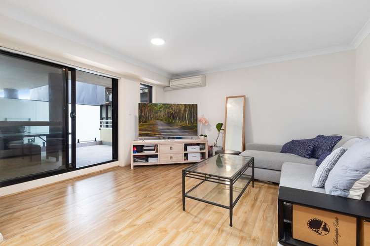 Main view of Homely unit listing, 18/552-554 Pacific Highway, Chatswood NSW 2067