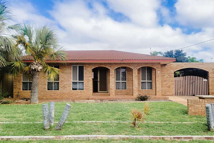 15 Willesee Street, Carnarvon WA 6701