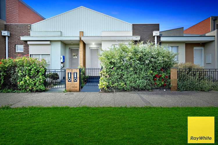 Main view of Homely unit listing, 5/30-40 College Street, Caroline Springs VIC 3023