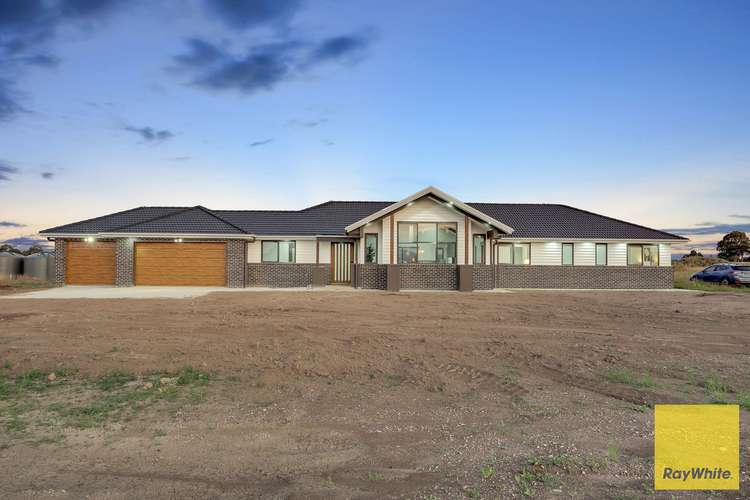 153 Tom Jones Road, Ross Creek VIC 3351