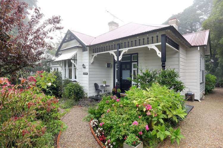 18 Ada Street, Katoomba NSW 2780