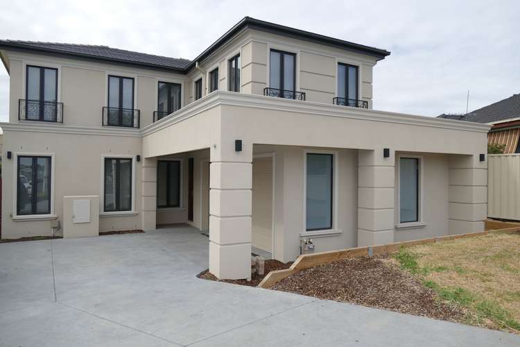 Main view of Homely townhouse listing, 3B Liddell Court, Mount Waverley VIC 3149