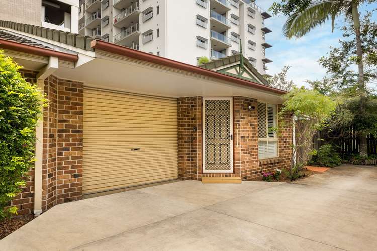 Main view of Homely villa listing, 3/45 Sparkes Street, Chermside QLD 4032