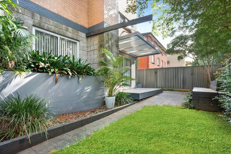 Main view of Homely apartment listing, 2/33 Martin Place, Mortdale NSW 2223