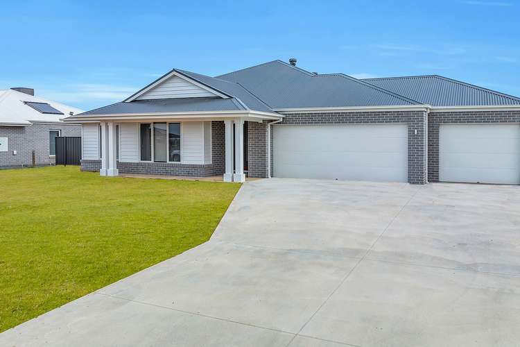 Main view of Homely house listing, 10 Sand Piper Street, Moama NSW 2731