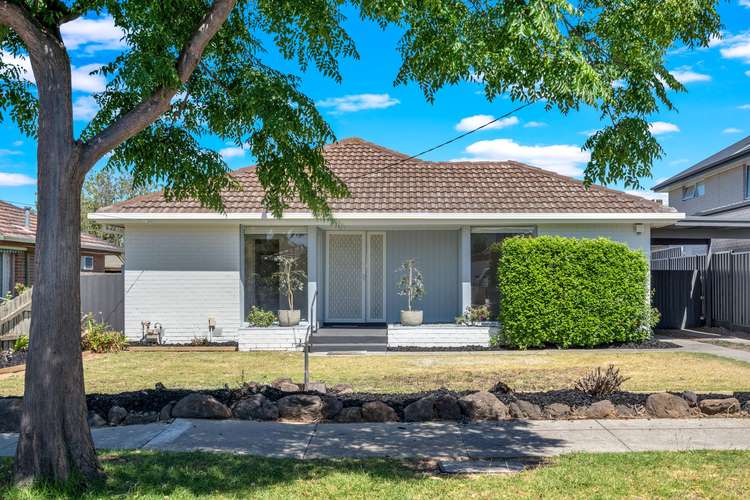 Main view of Homely house listing, 25 Regent Street, Keilor East VIC 3033