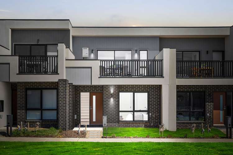 Main view of Homely house listing, 88 Fusion Circuit, Cranbourne West VIC 3977