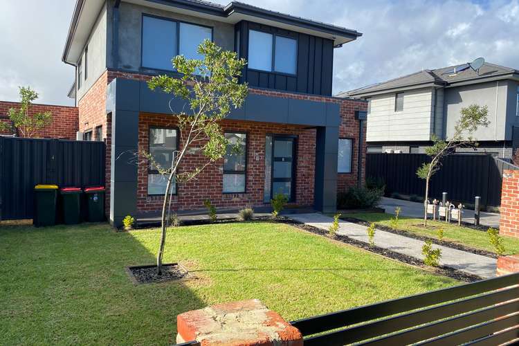 Main view of Homely townhouse listing, 1/44 Glen Street, Glenroy VIC 3046