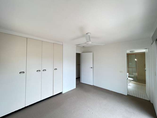 Fifth view of Homely unit listing, 4/45 Chelsea Avenue, Broadbeach QLD 4218