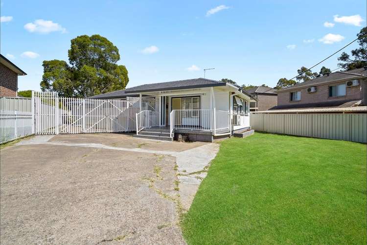 Main view of Homely house listing, 3 Trevanna Street, Busby NSW 2168