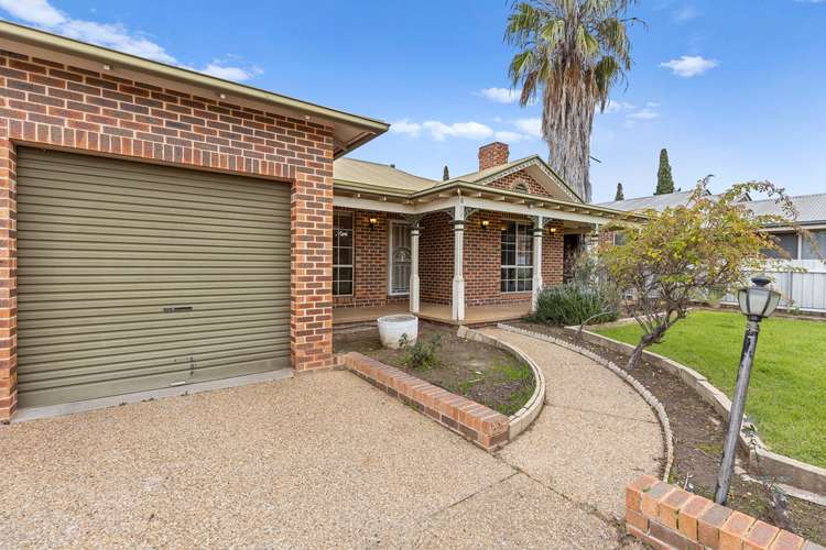 Main view of Homely house listing, 8 Jabiru Place, Glenfield Park NSW 2650