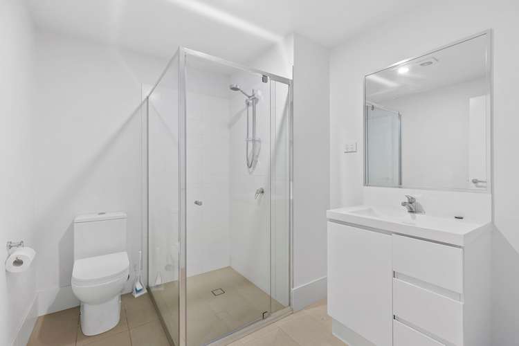 Seventh view of Homely unit listing, 305/5 Folkestone Street, Bowen Hills QLD 4006