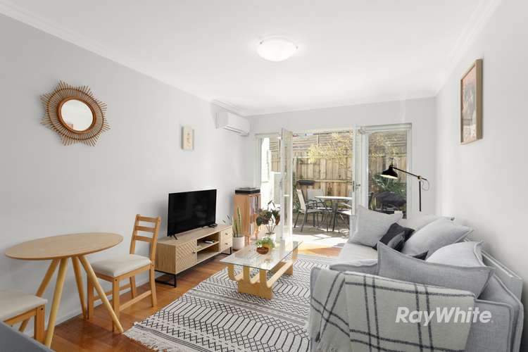 Main view of Homely apartment listing, 4/17 Masters Street, Caulfield VIC 3162