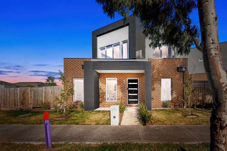 Main view of Homely townhouse listing, 2 Nangar Street, Wollert VIC 3750