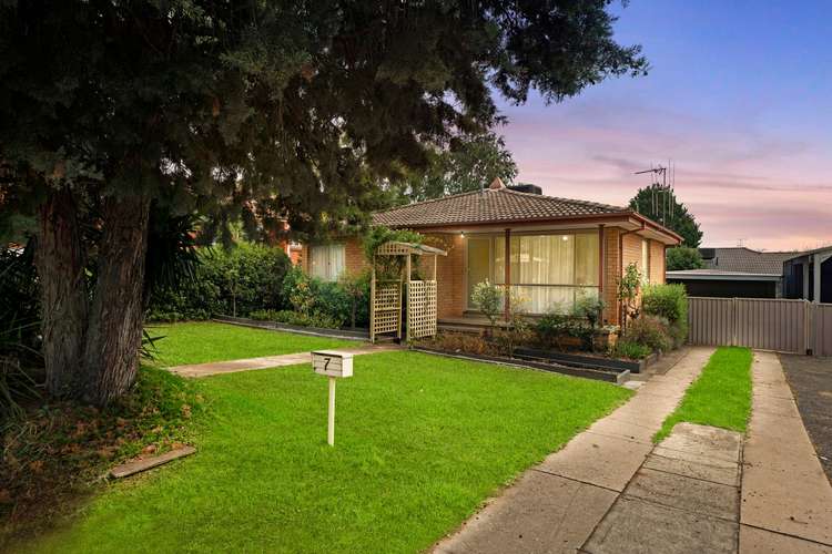 Main view of Homely house listing, 7 Queenbar Road, Karabar NSW 2620