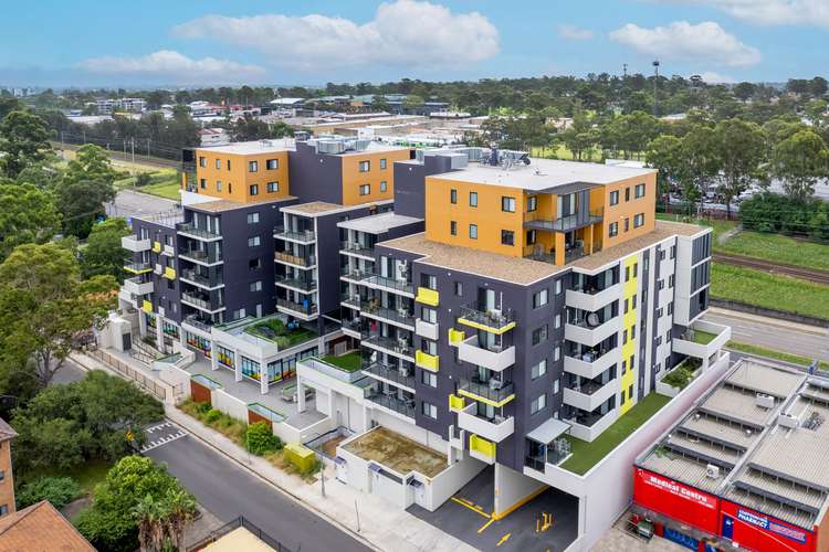 Main view of Homely unit listing, 304/240-250 Great Western Highway, Kingswood NSW 2747