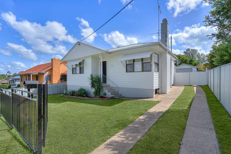 Main view of Homely house listing, 21 Second Avenue, Rutherford NSW 2320