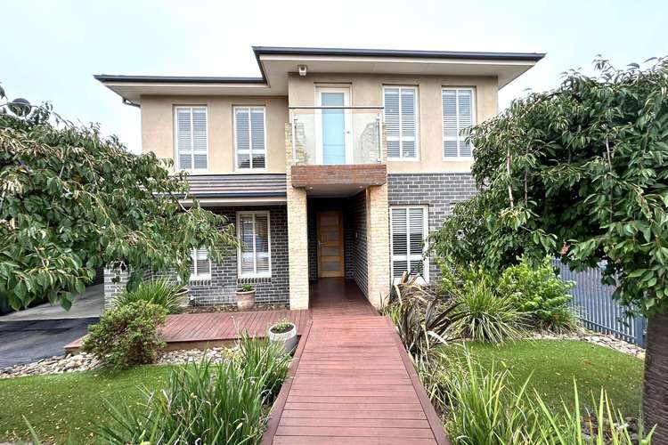 Main view of Homely townhouse listing, 1/6 Wendora Street, Strathmore VIC 3041
