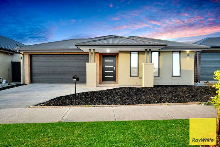 Main view of Homely house listing, 50 Castlecrag Way, Strathtulloh VIC 3338