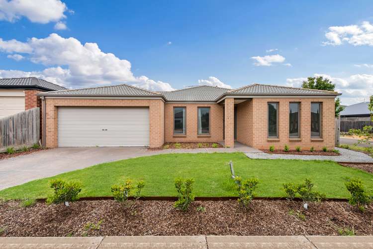 Main view of Homely house listing, 29 Double Bay Drive, Taylors Hill VIC 3037
