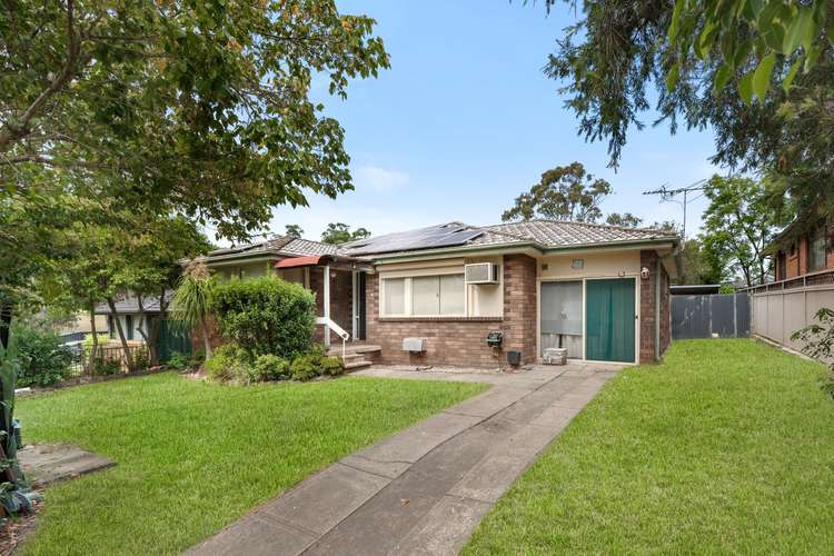 Main view of Homely house listing, 3 Kippara Place, Bradbury NSW 2560