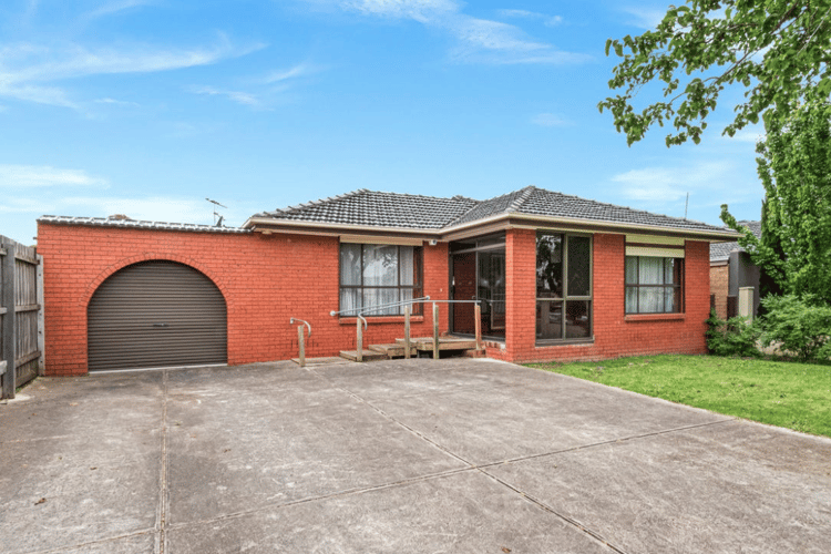 8 Scarborough Road, Epping VIC 3076