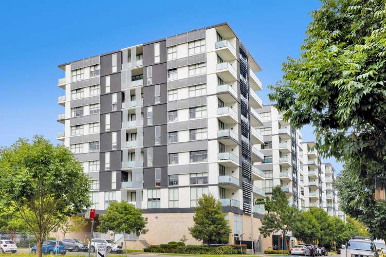 Main view of Homely apartment listing, E927/1-39 Lord Sheffield Circuit, Penrith NSW 2750