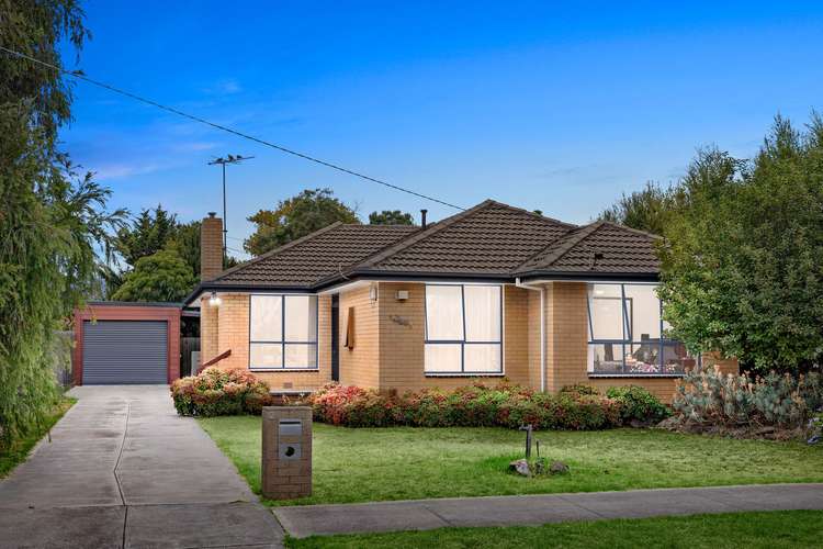 Main view of Homely house listing, 2 Elizabeth Avenue, Werribee VIC 3030