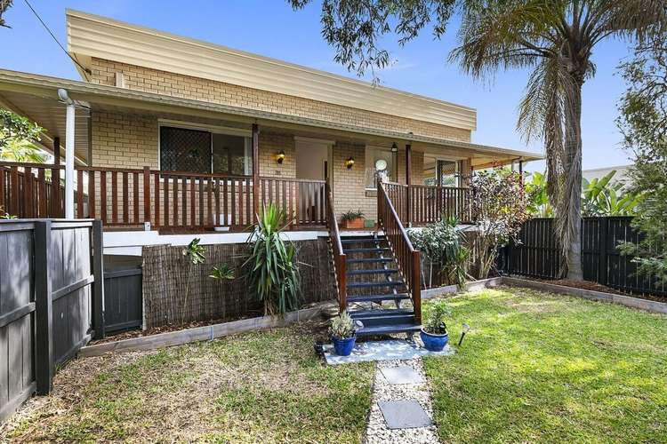 Main view of Homely unit listing, 4/28 Riddell Street, Bulimba QLD 4171