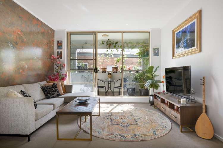 Main view of Homely apartment listing, 6/228 Moore Park Road, Paddington NSW 2021
