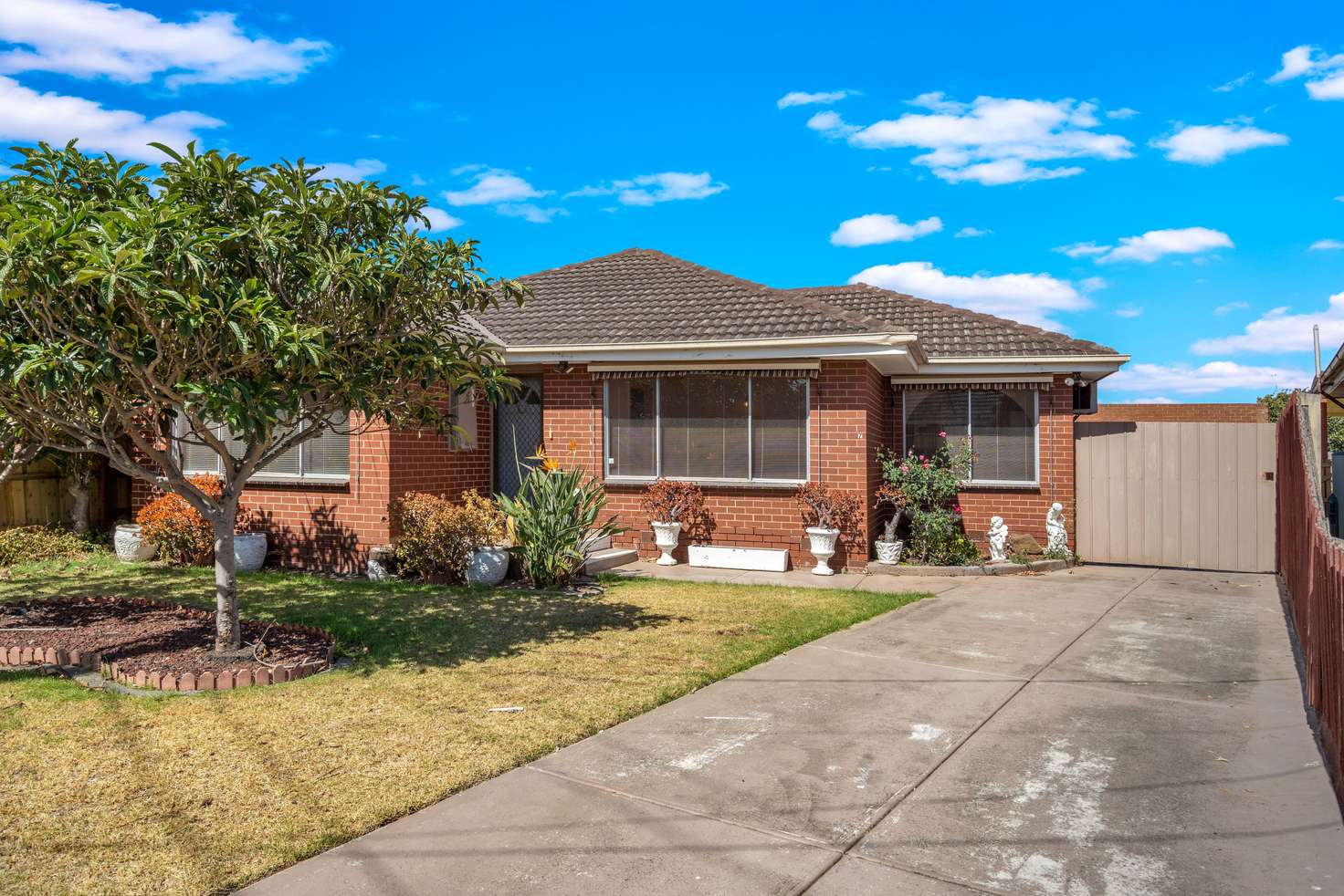 Main view of Homely house listing, 7 Chapman Avenue, Thomastown VIC 3074