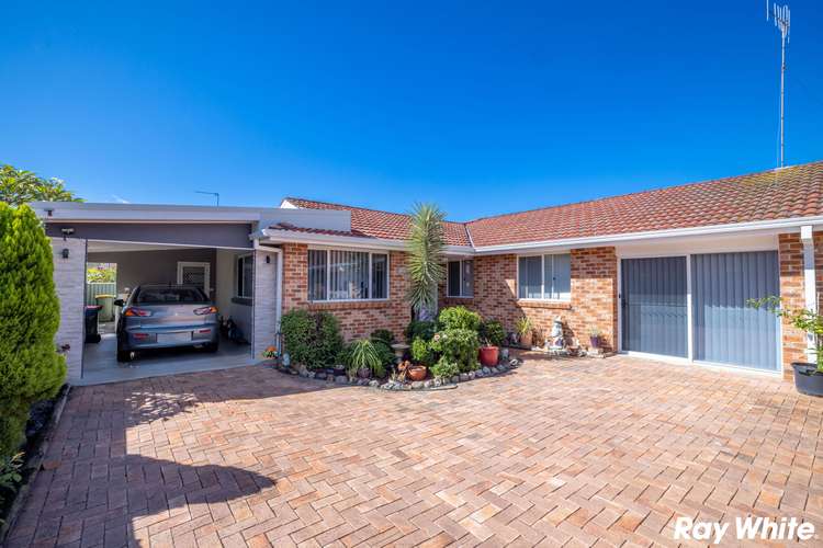 Main view of Homely villa listing, 2/27 Parkway Drive, Tuncurry NSW 2428