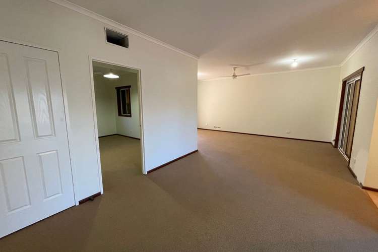 Seventh view of Homely house listing, 2 Lathwell Close, Nickol WA 6714