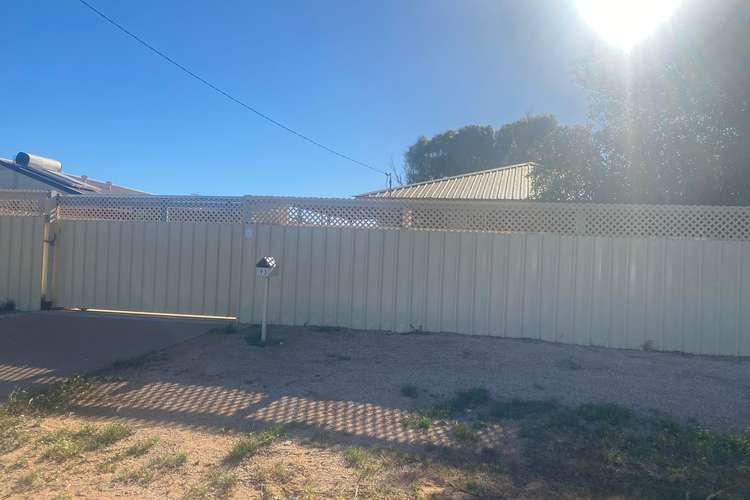 93 David Brand Drive, Carnarvon WA 6701