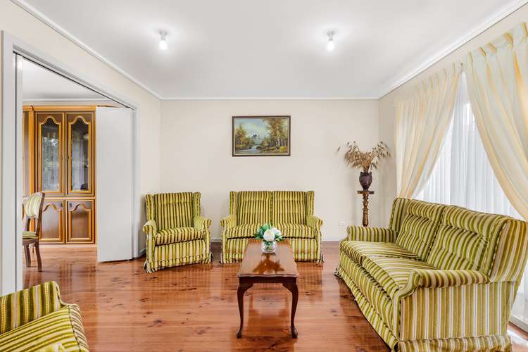 Fourth view of Homely house listing, 15 Hobson Crescent, Mill Park VIC 3082