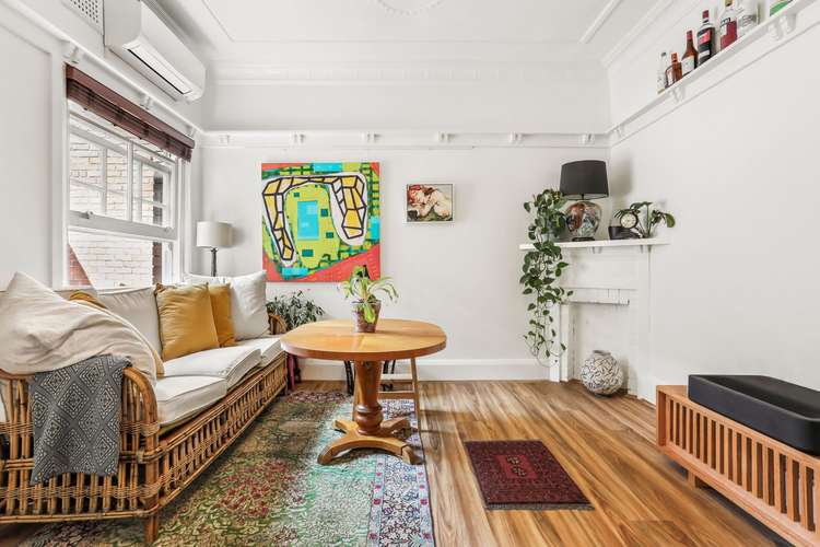 Main view of Homely studio listing, 19/8A Hughes Street, Potts Point NSW 2011