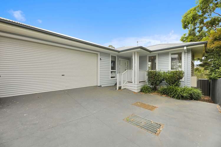 Main view of Homely house listing, 2/37 Wood Street, Drouin VIC 3818