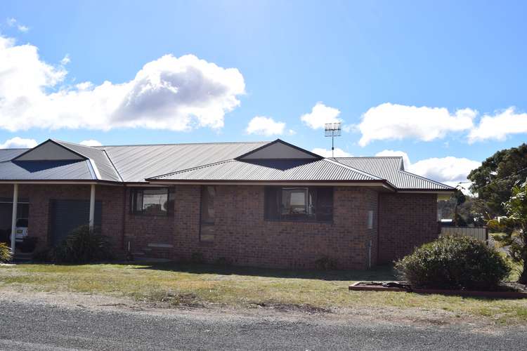 Main view of Homely house listing, 2/5 Coventry Street, Guyra NSW 2365