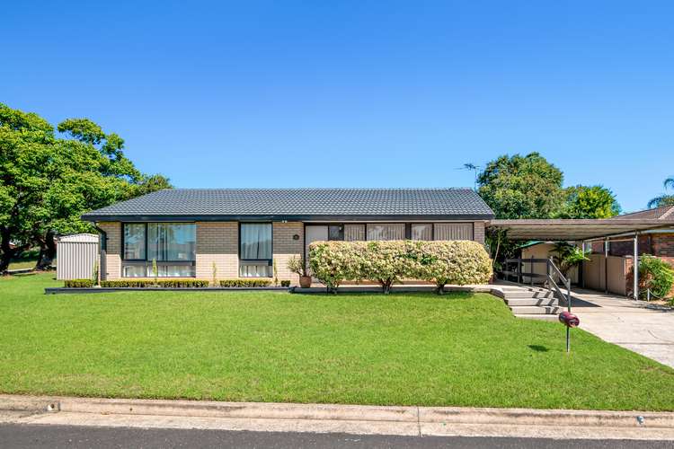 3 Brennan Place, Minto NSW 2566